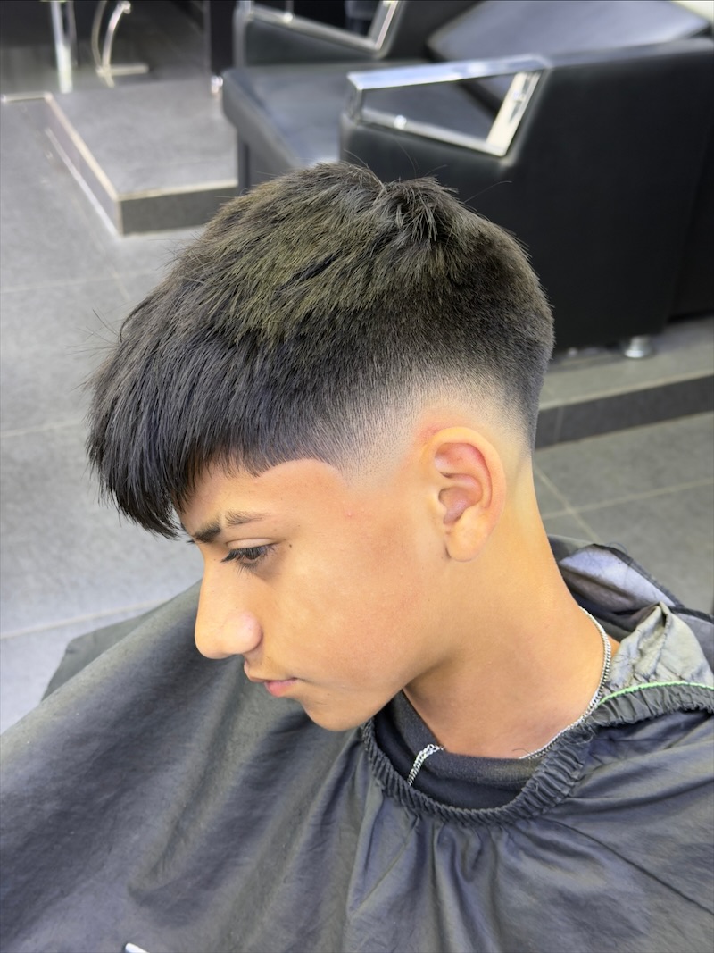 Crop + mid fade
